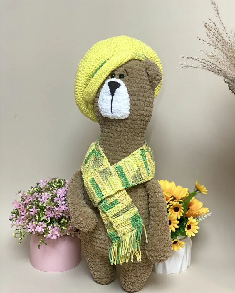 Вязаный коричневый мишка амигуруми