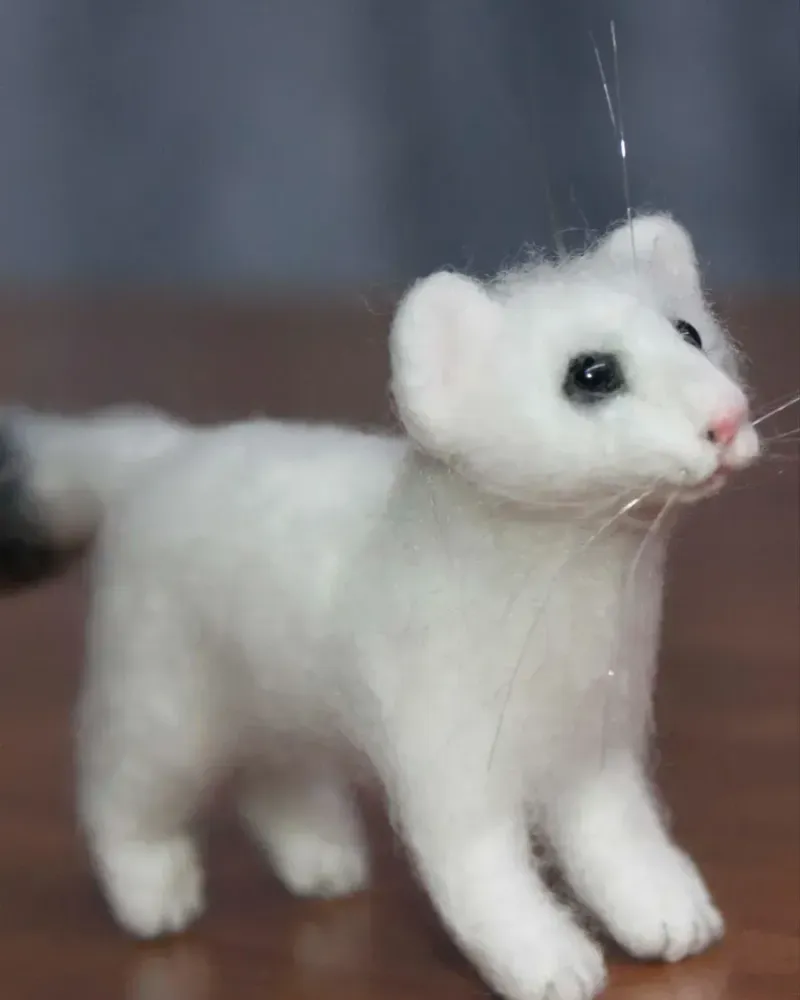 Горностай, игрушка из шерсти — Основной