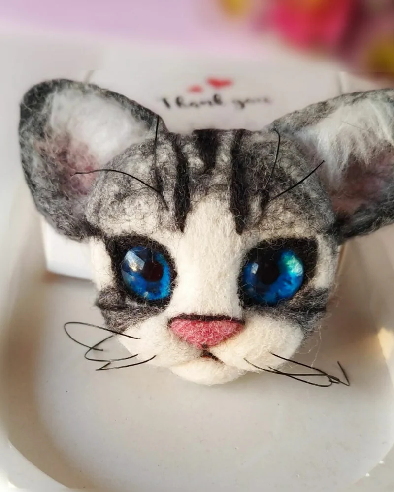 Брошь из шерсти котик, кот, брошка серый котенок