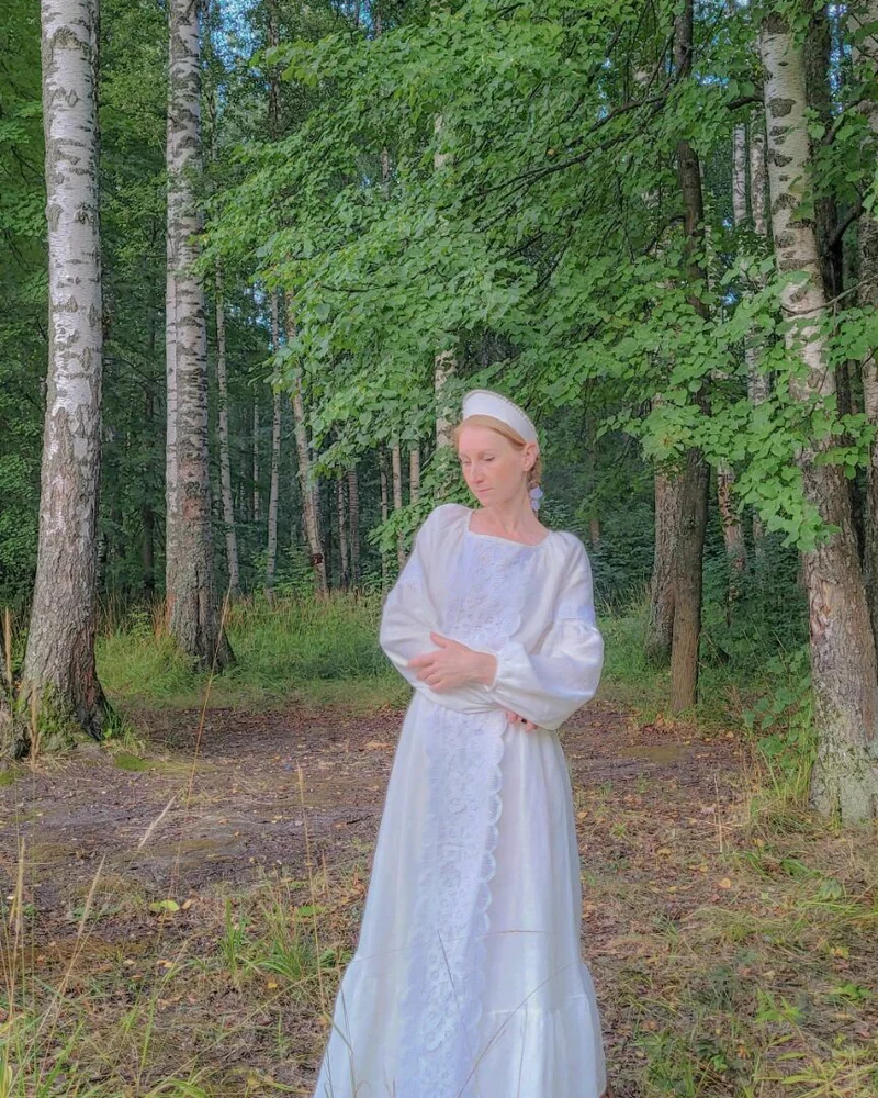 Платье льняное кружевное «Одолень», белое