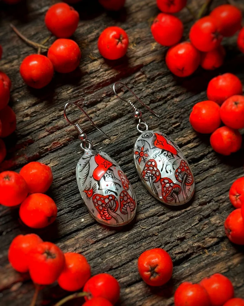 Серьги с росписью «Мухоморные»