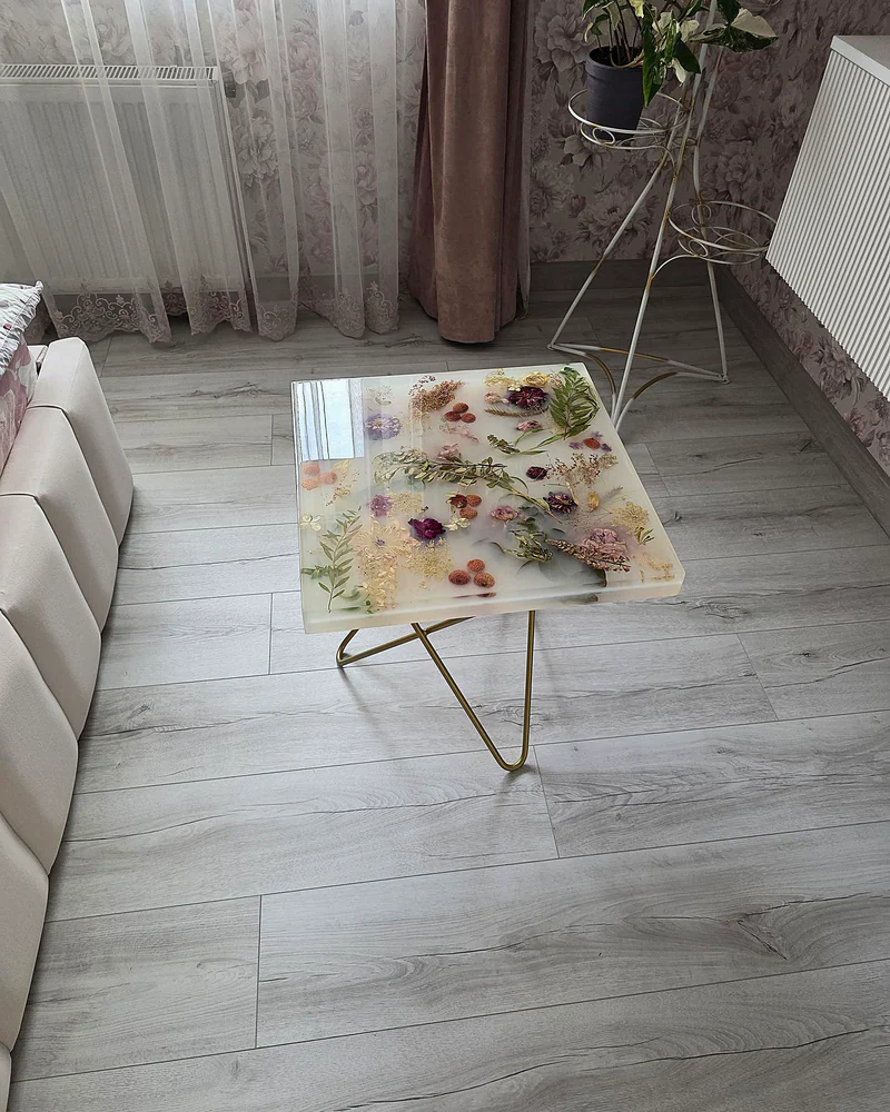 Журнальный стол, 44.5х44.5х48 см