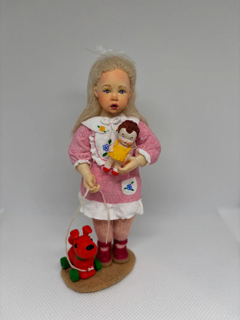 Коллекционная ватная ёлочная игрушка «Катюша»