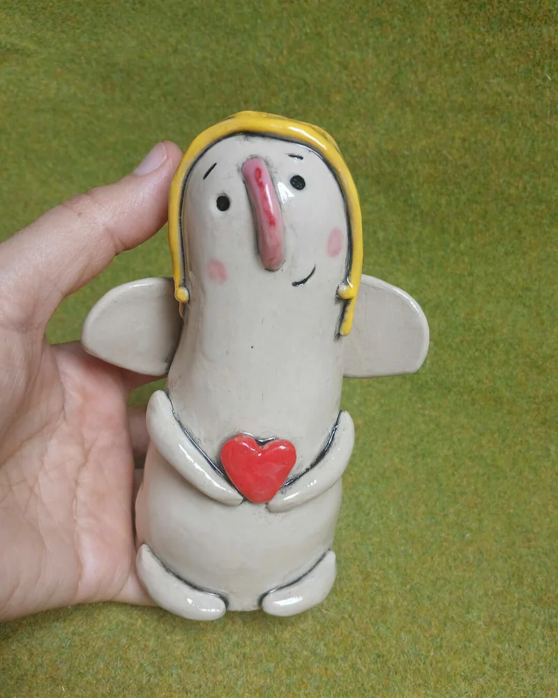 Ангел с сердцем