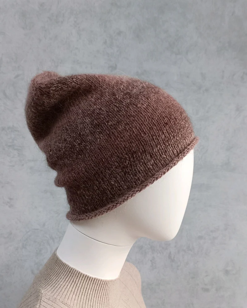 Шапочка бини Kid Mohair — Ягодные переходы
