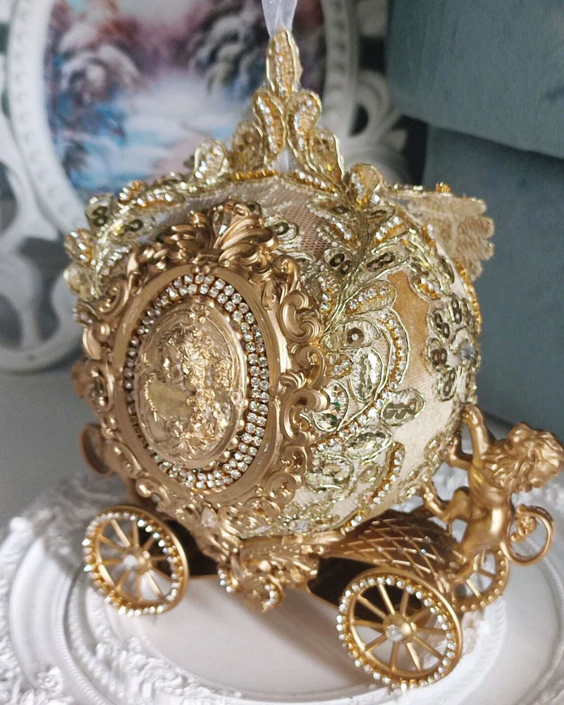 Ёлочная игрушка "Карета"
