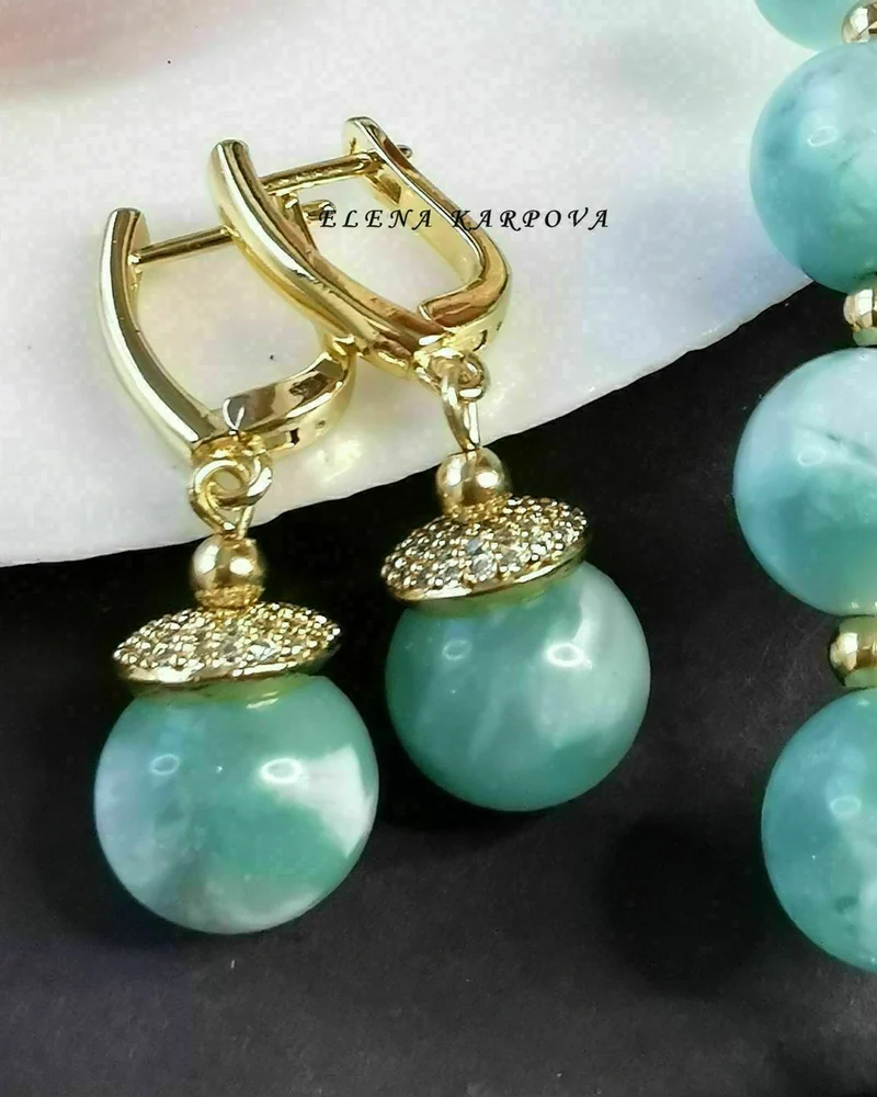 Серьги с натуральными камнями