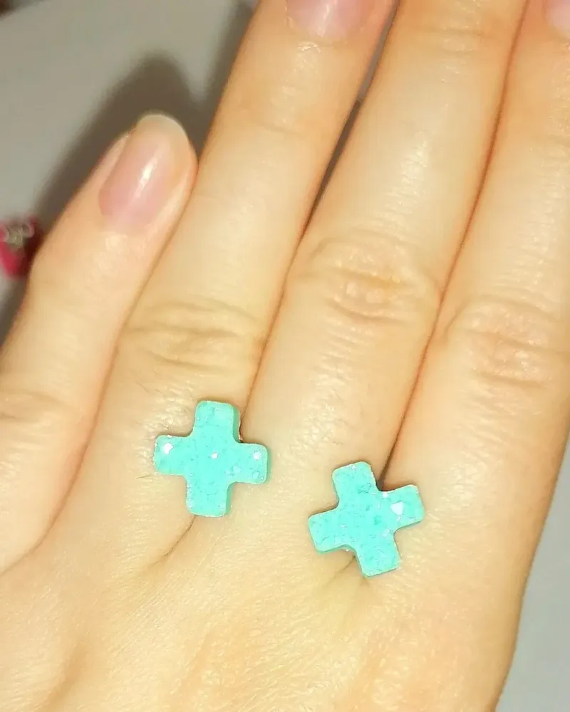 Серёжки-гвоздики, комплект из 3х пар — Эпоксидная смола