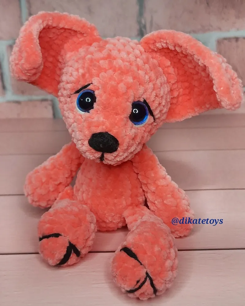 Фенёк — коралловый