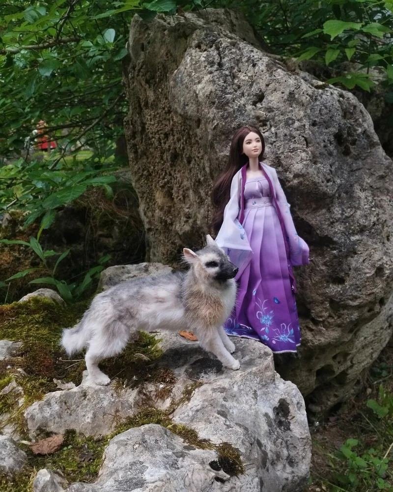 Собака серая, коллекционная игрушка 1:6 — Собака серая, коллекционная игрушка 1:6