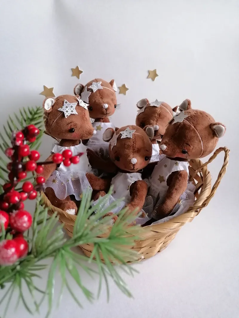 Коричневый мишка, 20 см