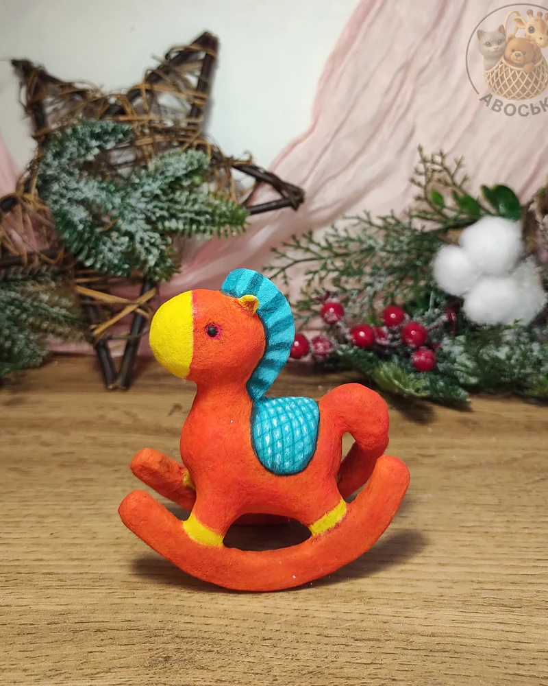 Ватная игрушка «Лошадка-качалка»