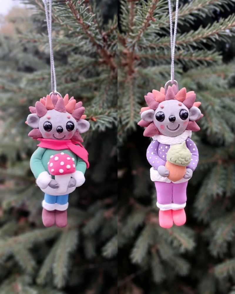 Ёлочная игрушка «Ёжик» — С мухомором