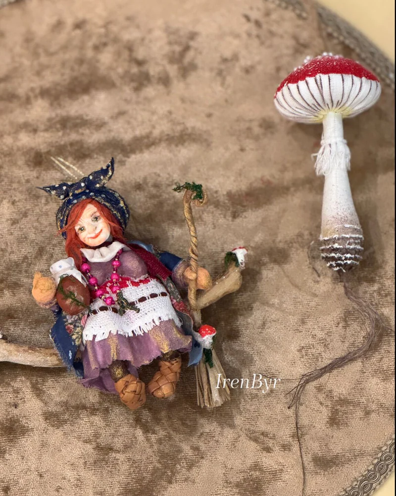 Ватная ёлочная игрушка Баба Яга