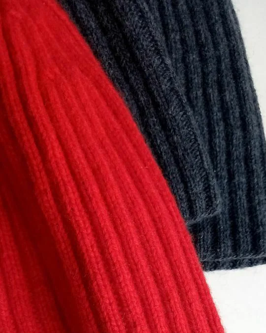 Шапка IELLE из кашемира — Красная