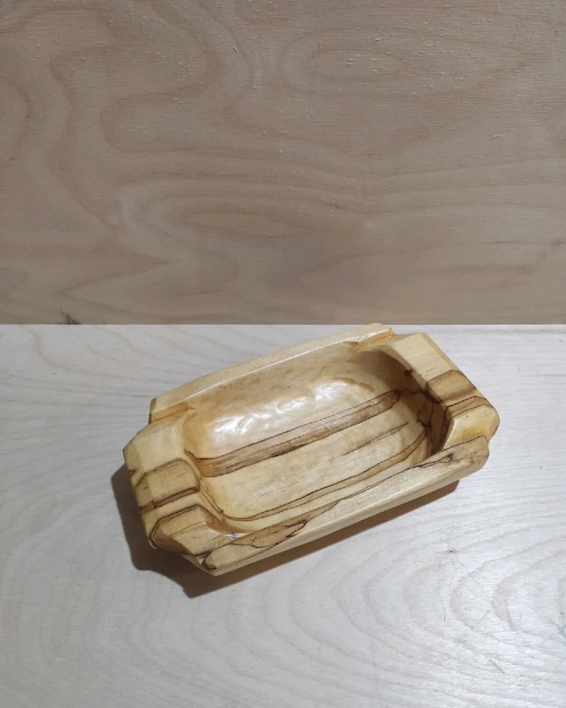 Миска из берёзы, грубая резьба — Миска из берёзы, грубая резьба