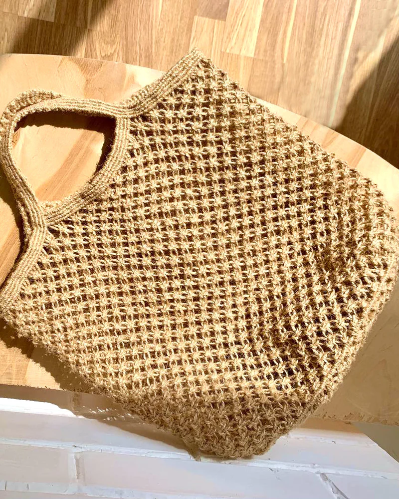 Плетеная сумка макраме из джута
