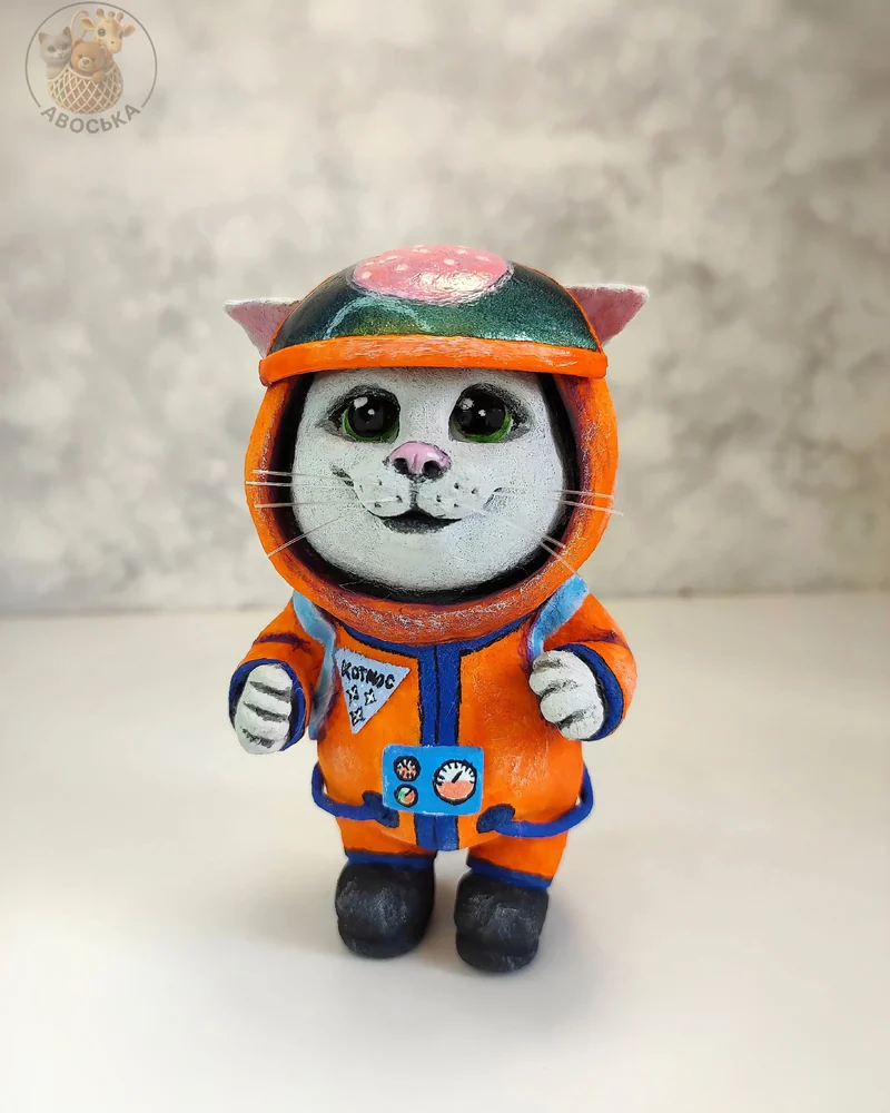Ватная игрушка «Котик-космонавт»