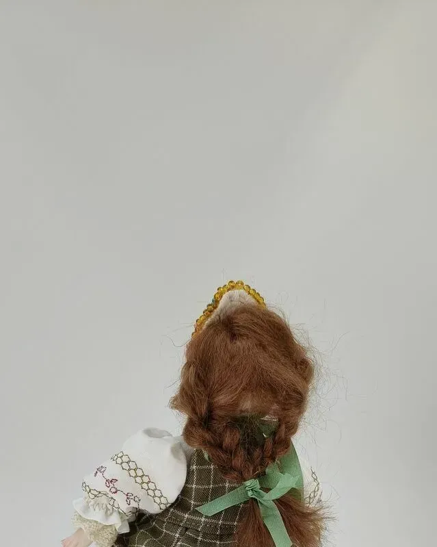 Кукла-игольница фарфоровая в русском костюме, 18 см