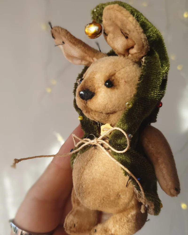 Коричневый коллекционный зайчик