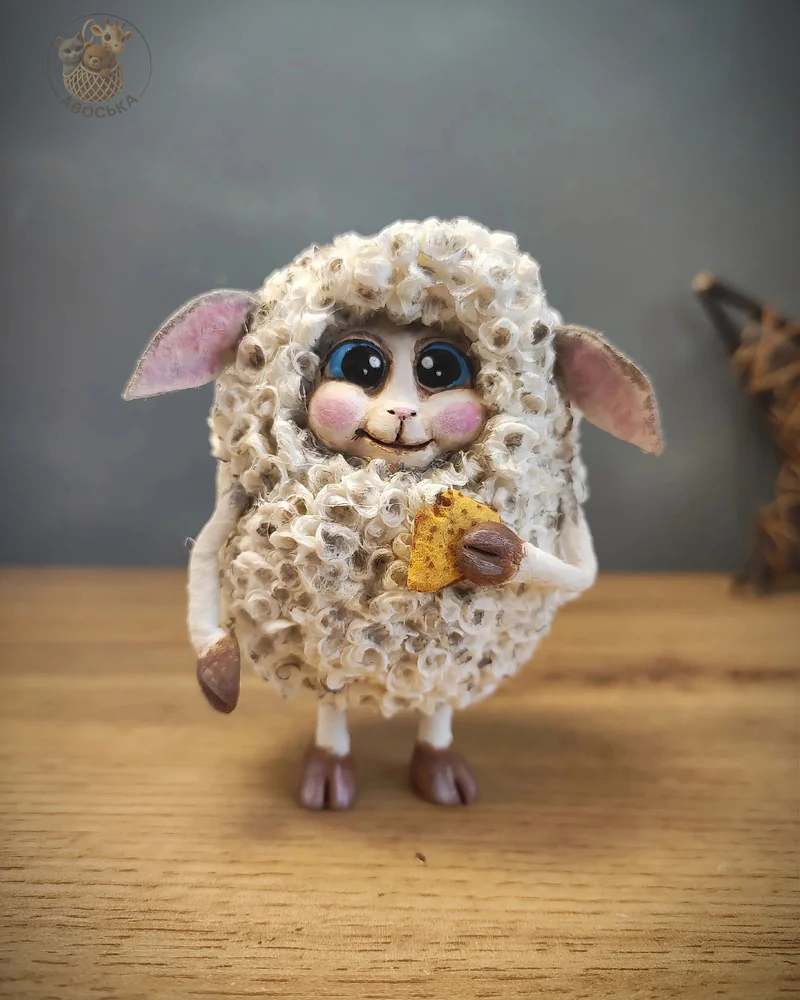 Ватная игрушка «Овечка на Масленицу»
