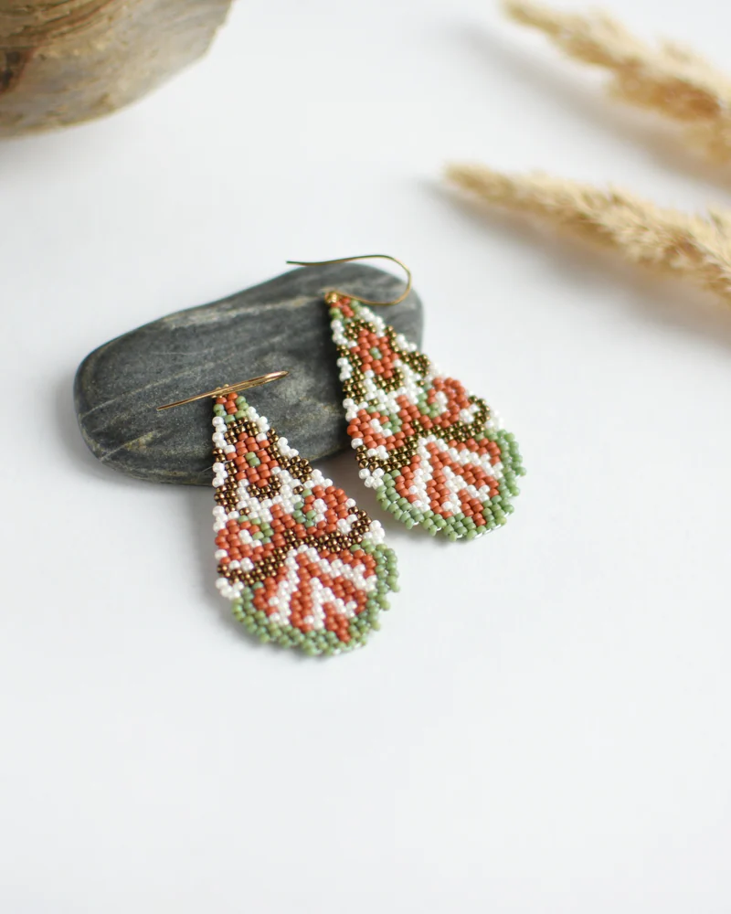 Бохо серьги из бисера