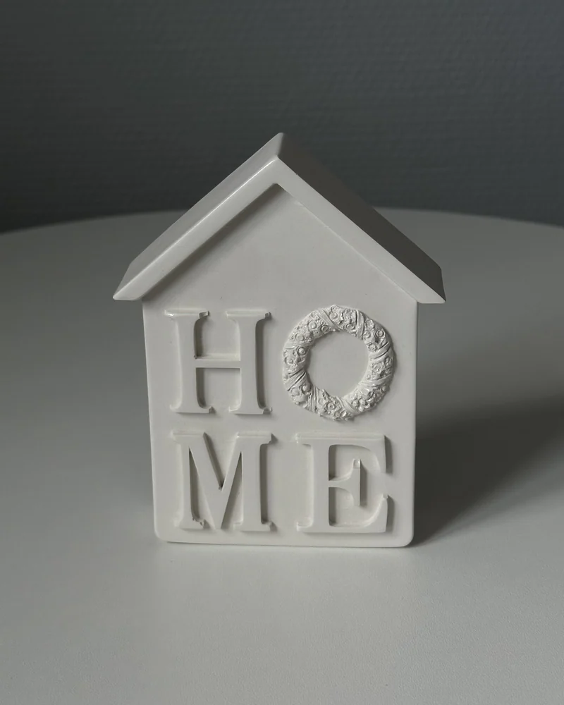 Интерьерная фигурка «Домик HOME» — Основной