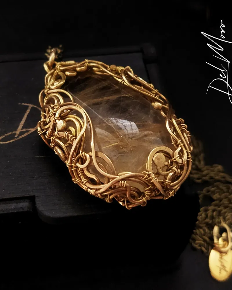 Кулон c камнем рутиловый кварц "Venus gold" #2 — коричневый — Рутиловый кварц