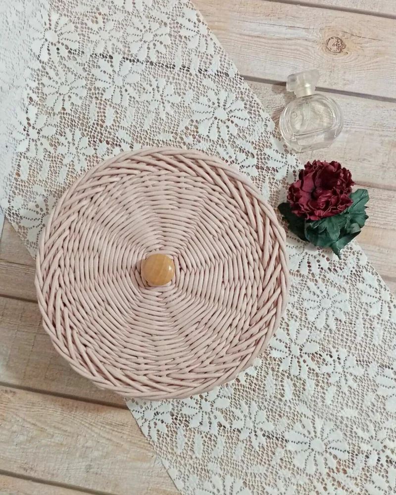Шкатулка для хранения украшений,заколок,резинок