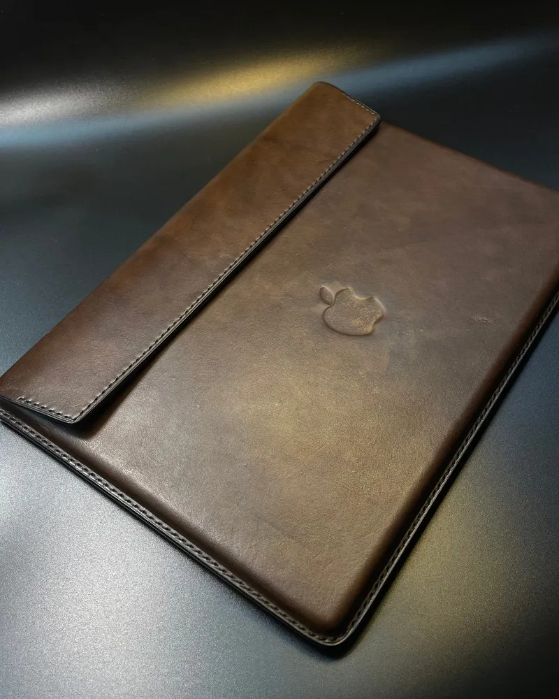 Чехол для MacBook Pro 14