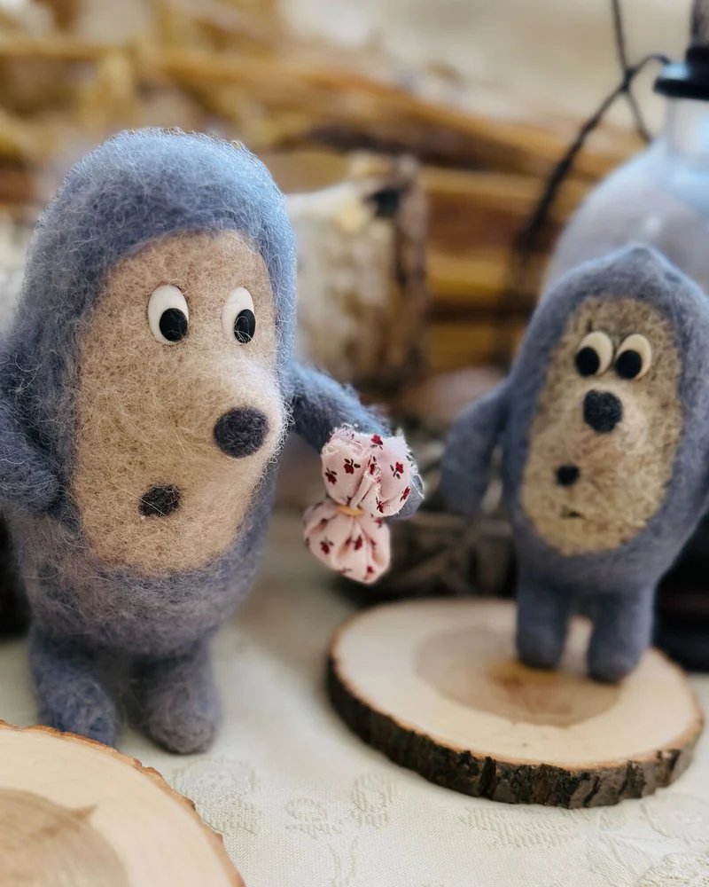 Игрушка валяная братья Ёжики