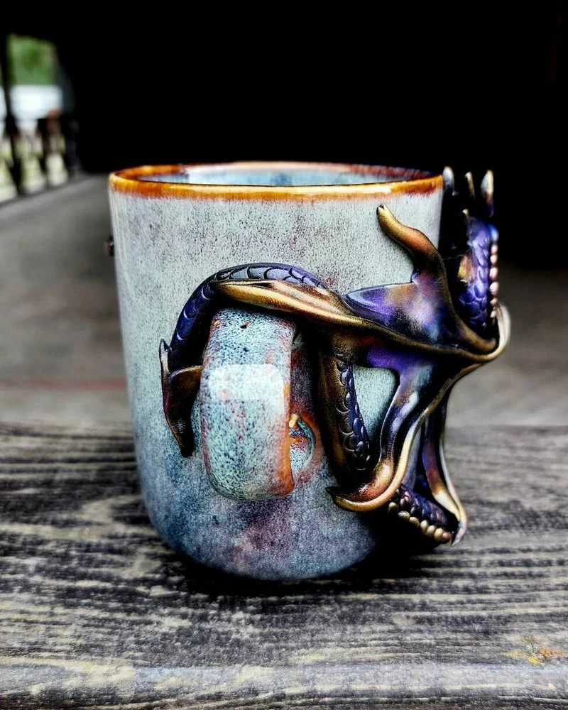 Кружка с драконом "Молли"