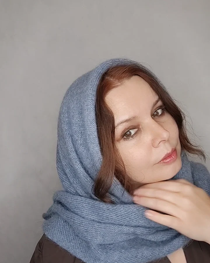 косынка вязаная теплая из ангоры — серо-голубая косынка