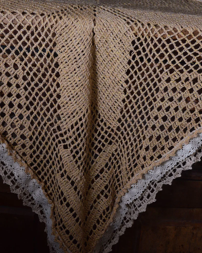 Салфетка кружевная Наивность романса Продана