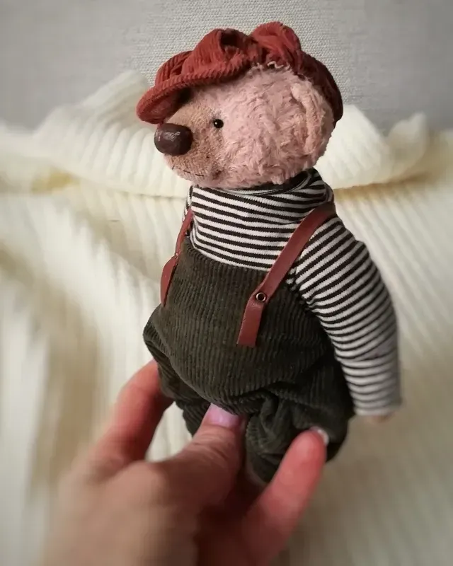 Мишка Тедди Томас, коричневый, 16 см