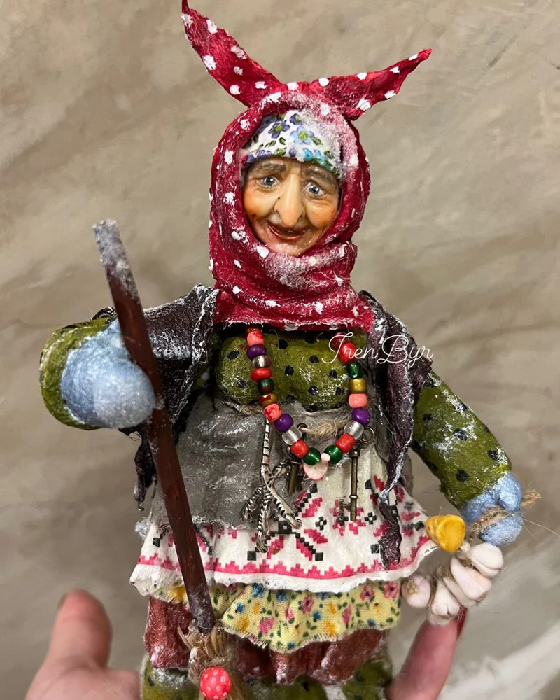 Ватная ёлочная / интерьерная игрушка БАБА ЯГА