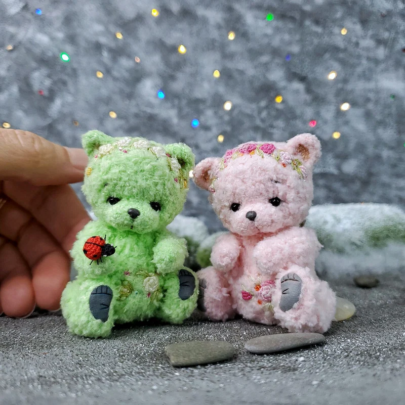 Миниатюрная игрушка из Alize Softy, 8–10 см