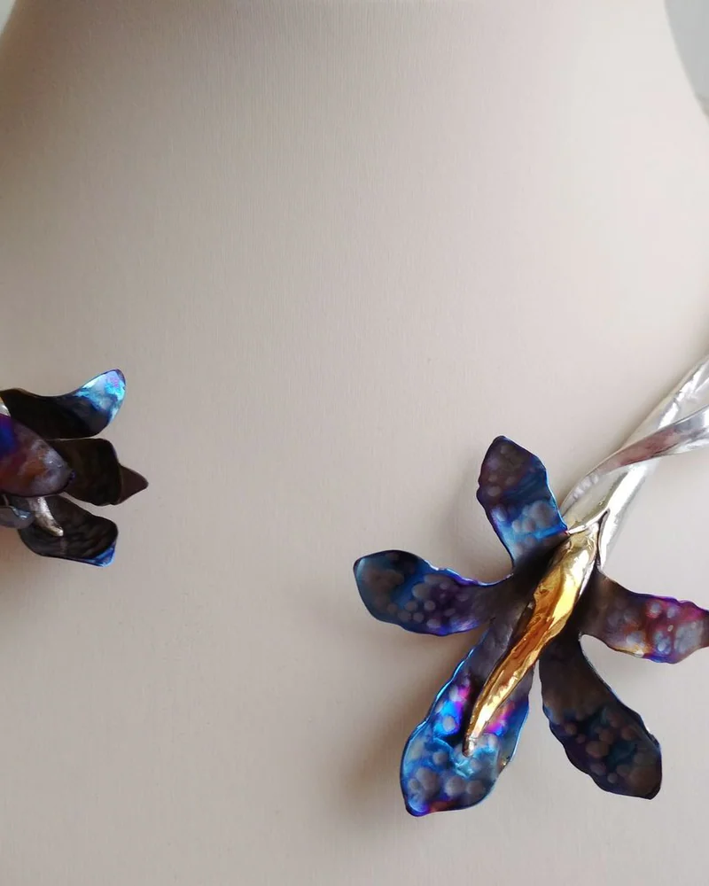 Колье "Black orchids"