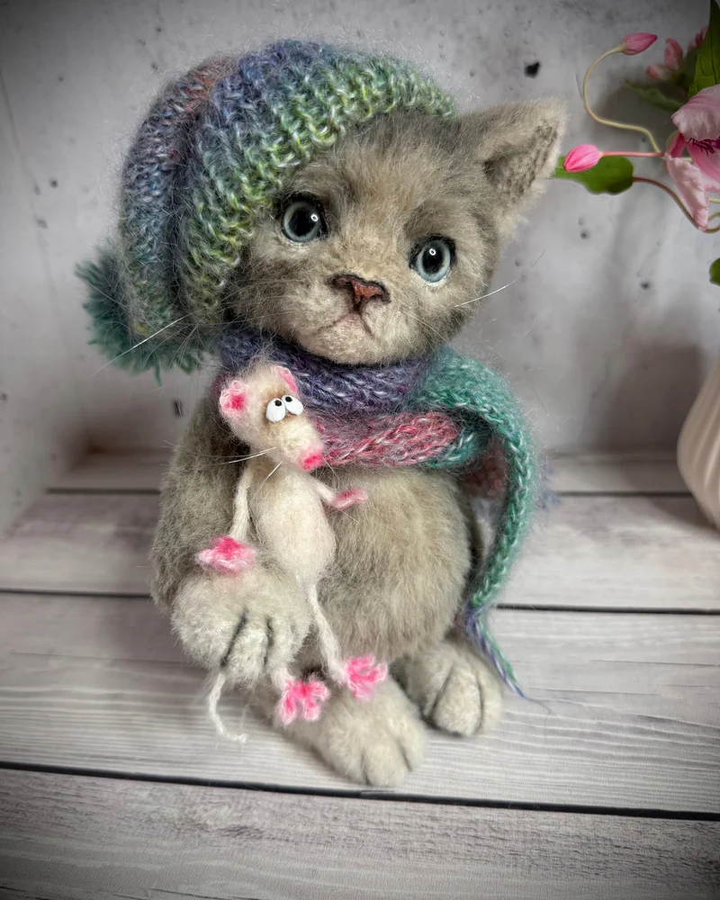 Кот с крысиком