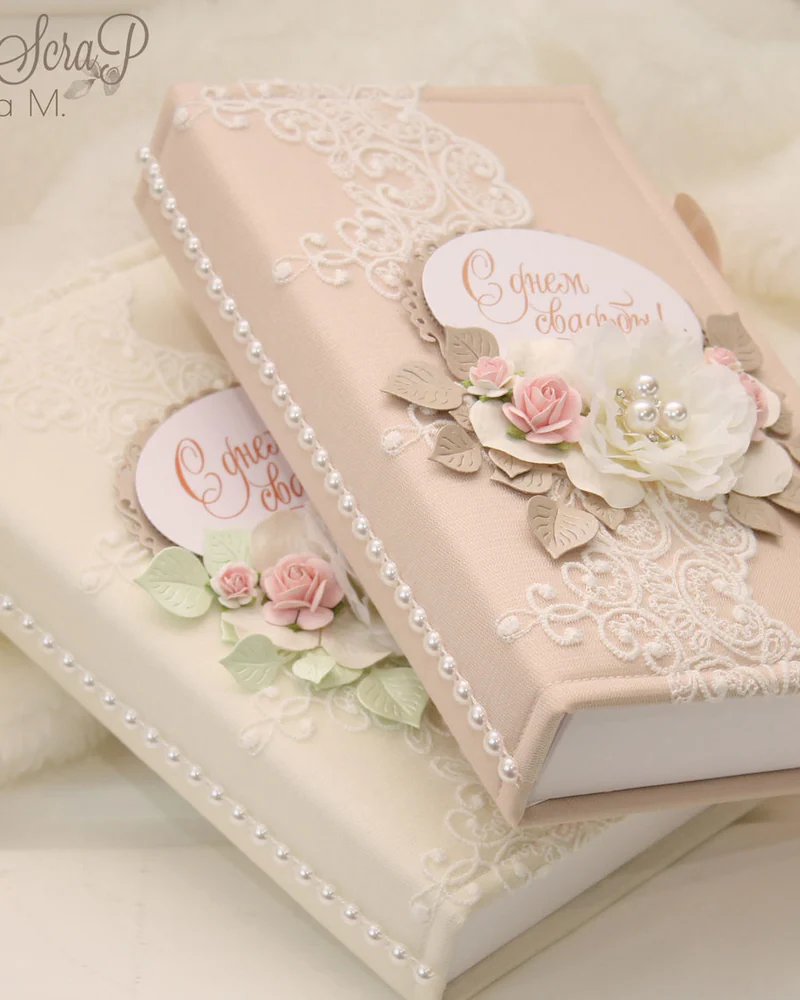 Коробочка для денег на свадьбу (большая). Молочный
