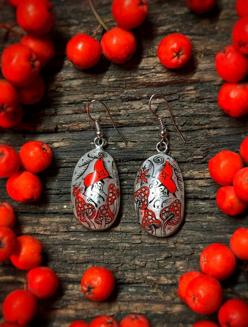 Серьги с росписью «Мухоморные»