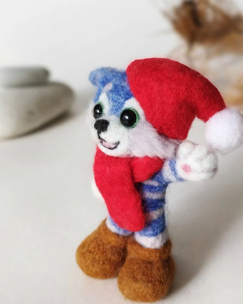 Игрушка из шерсти Кот, котик, Войлочная игрушка: котенок в шапочке