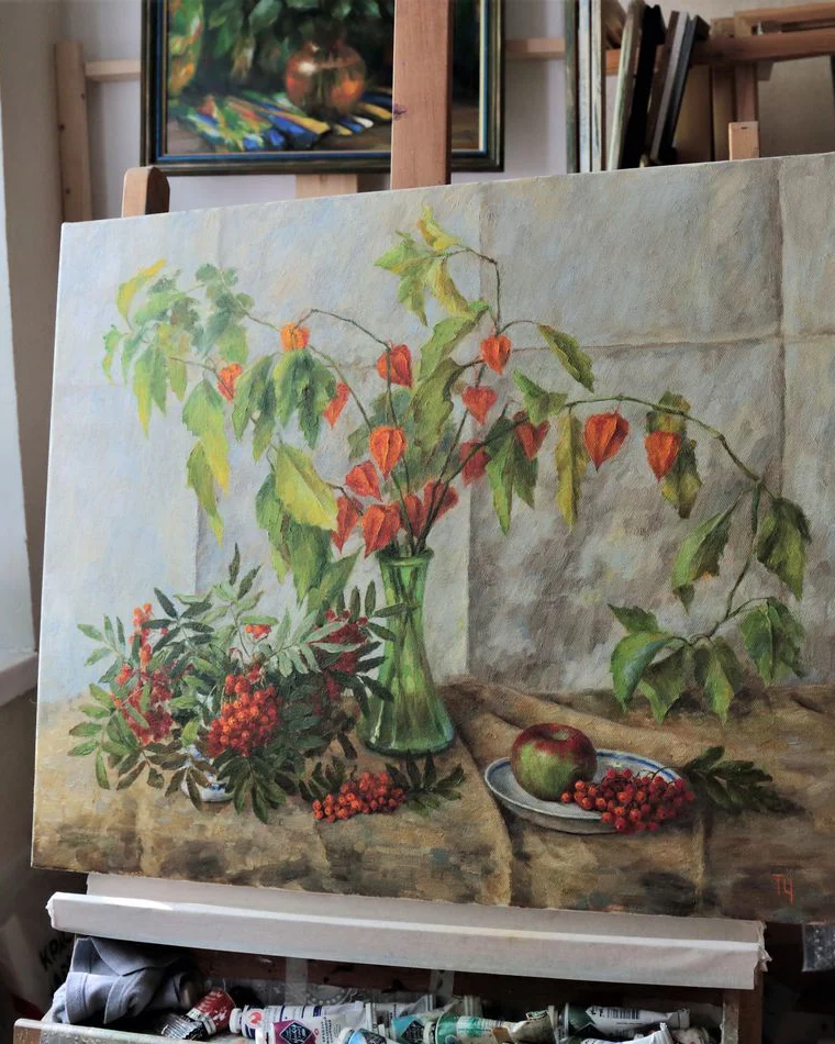 Рябина и физалис. Картина маслом