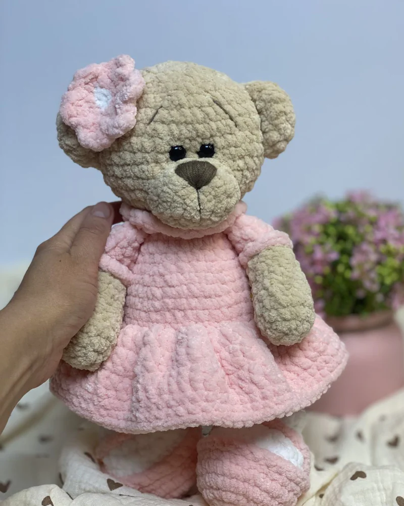 Вязаный мишка амигуруми