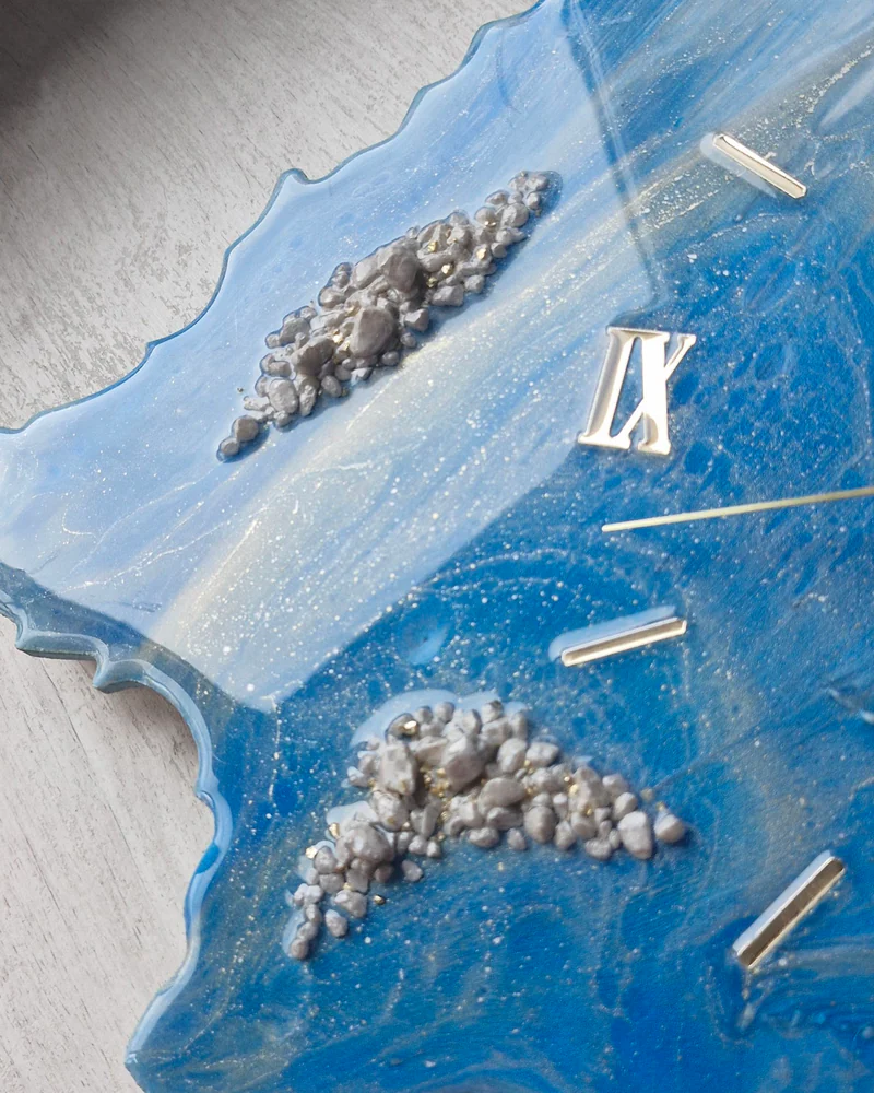 Настенные часы 58 см х 40 см синий