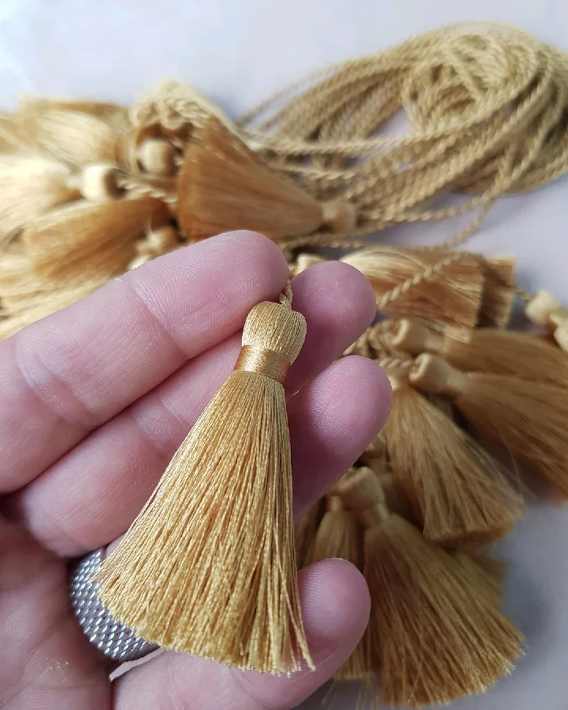 Панно Gold Tassels