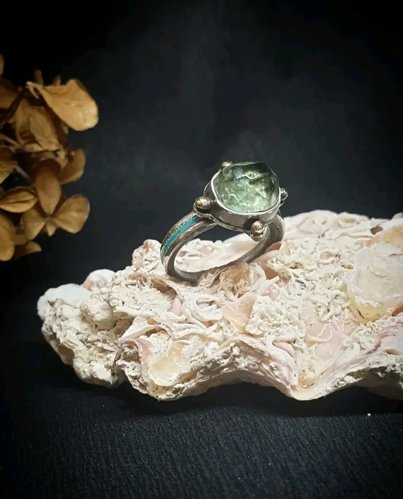 Кольцо -сказка с гелиодором