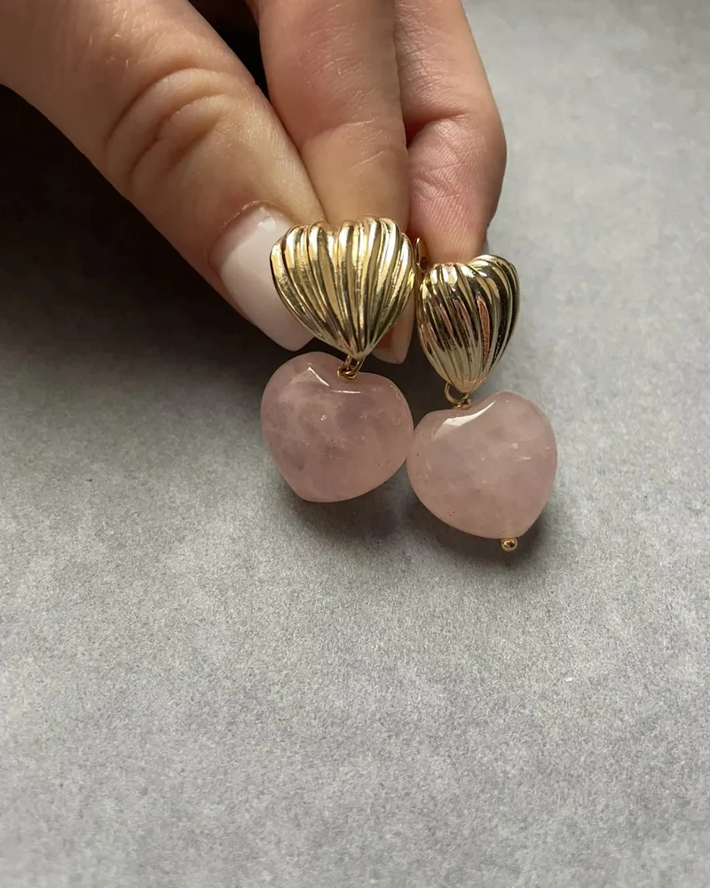 Серьги с розовым кварцем "Сердца"