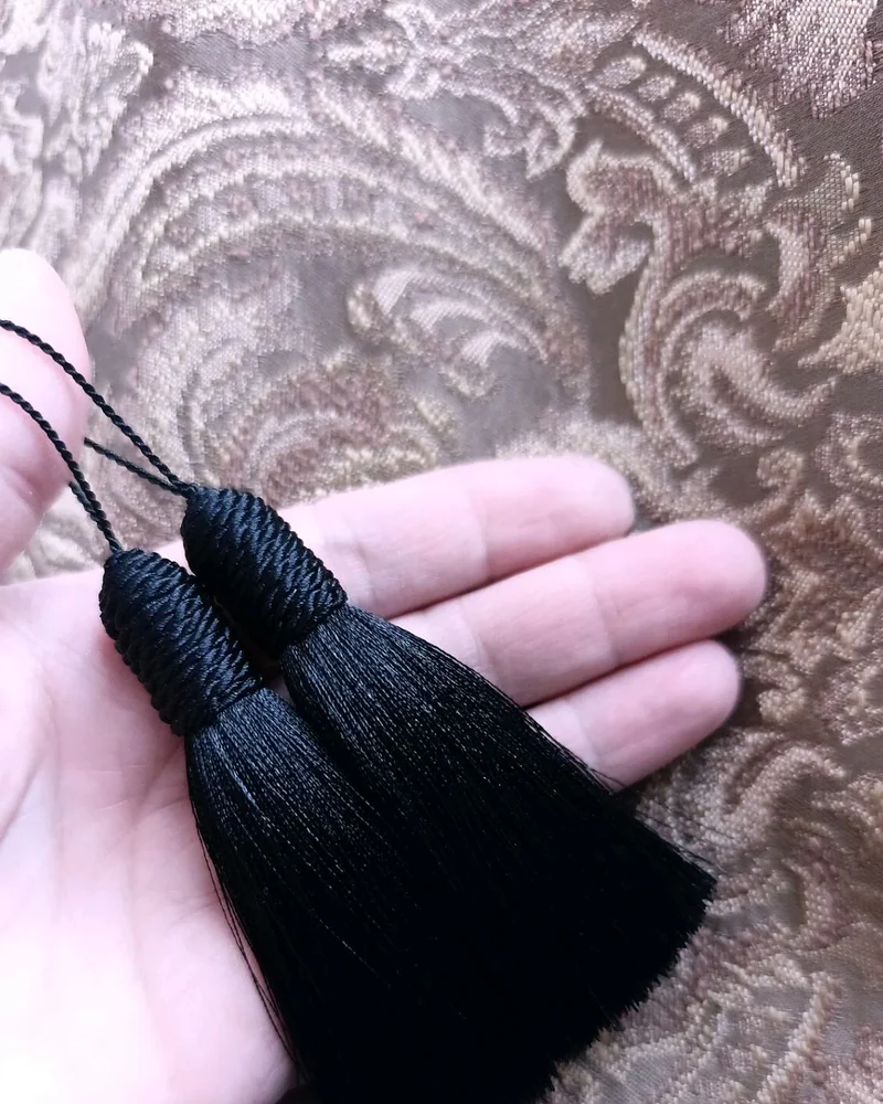 Кисть с декором
