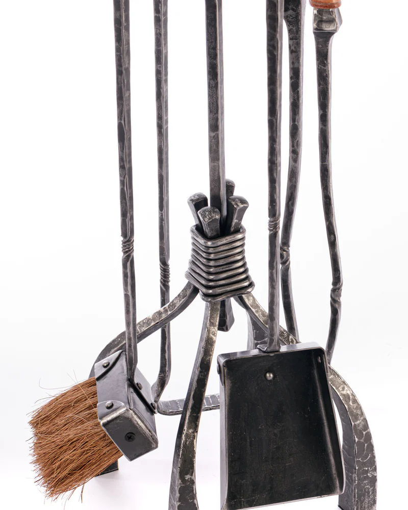 Кованый каминный набор Изящный